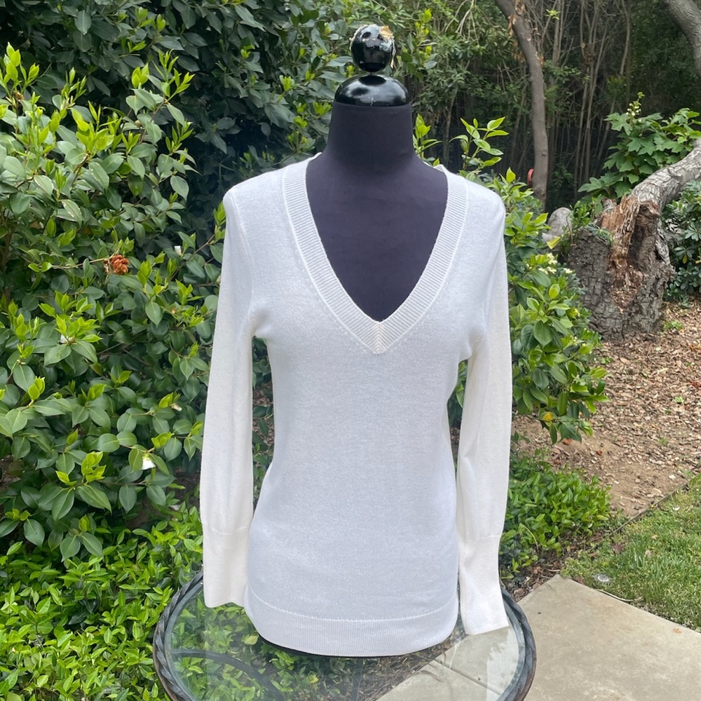 J. Crew Italian cashmere cream colored V-Neck Sweater